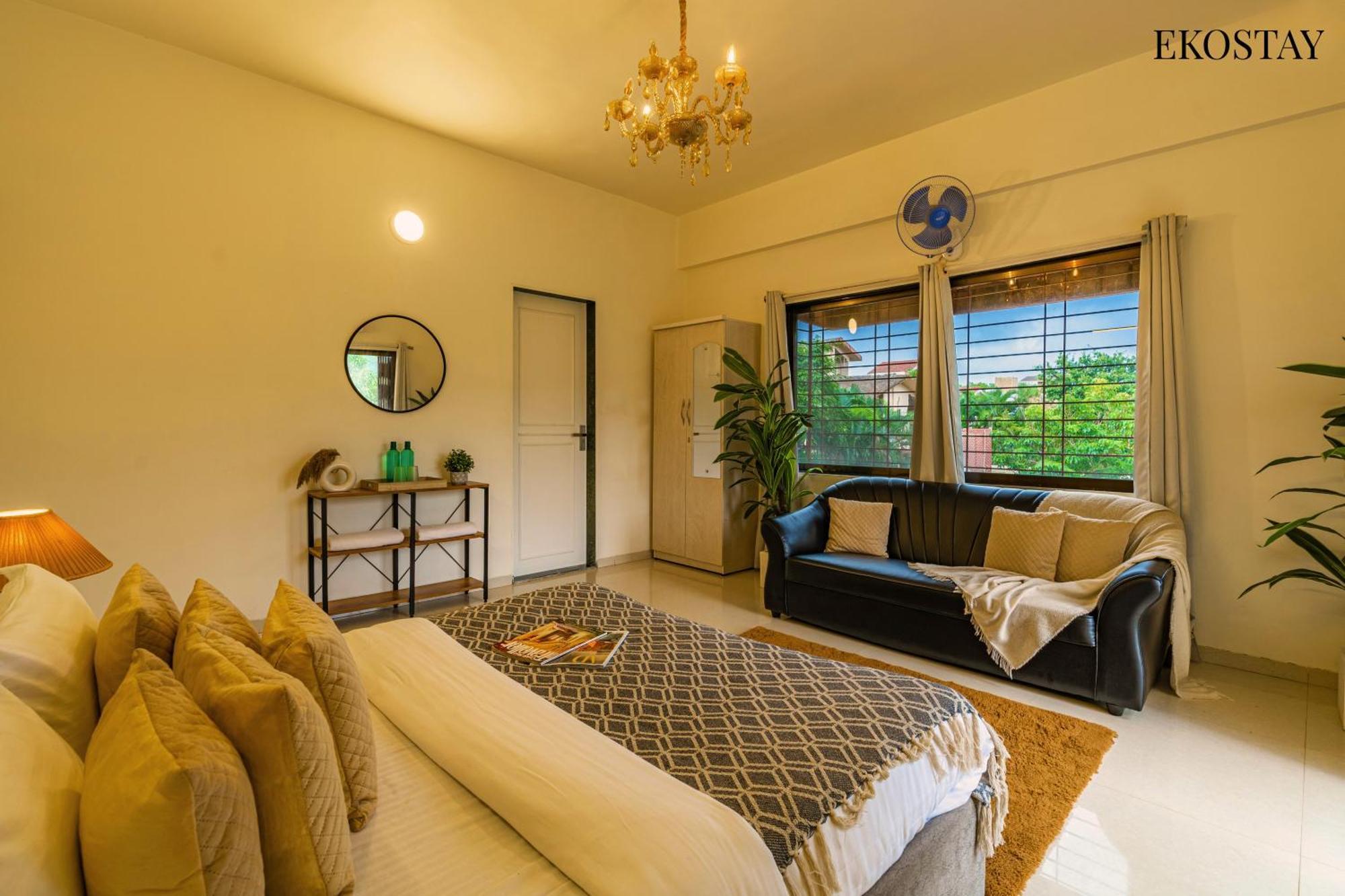 Ekostay Gold - Olive Crest Villa - Spacious Lawn Лонавала Екстериор снимка